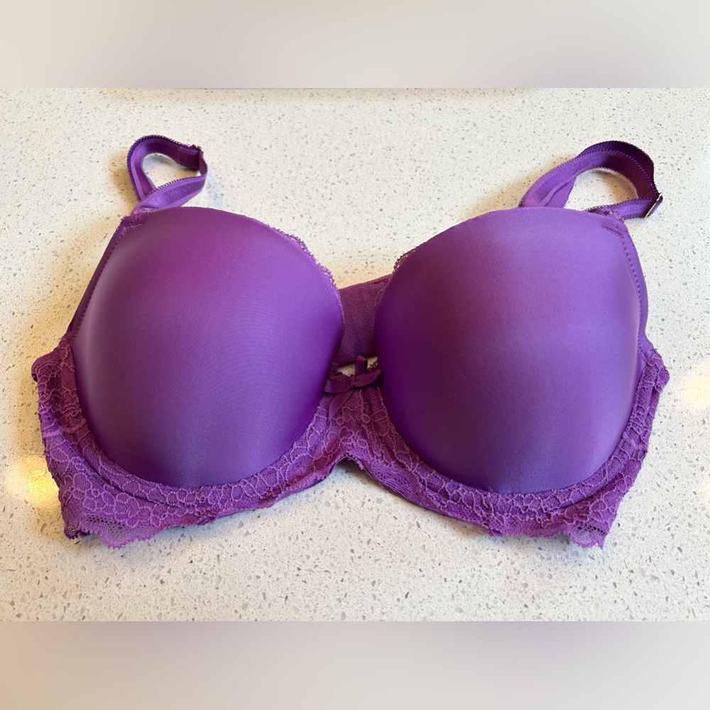 Victoria’s Secret bra
